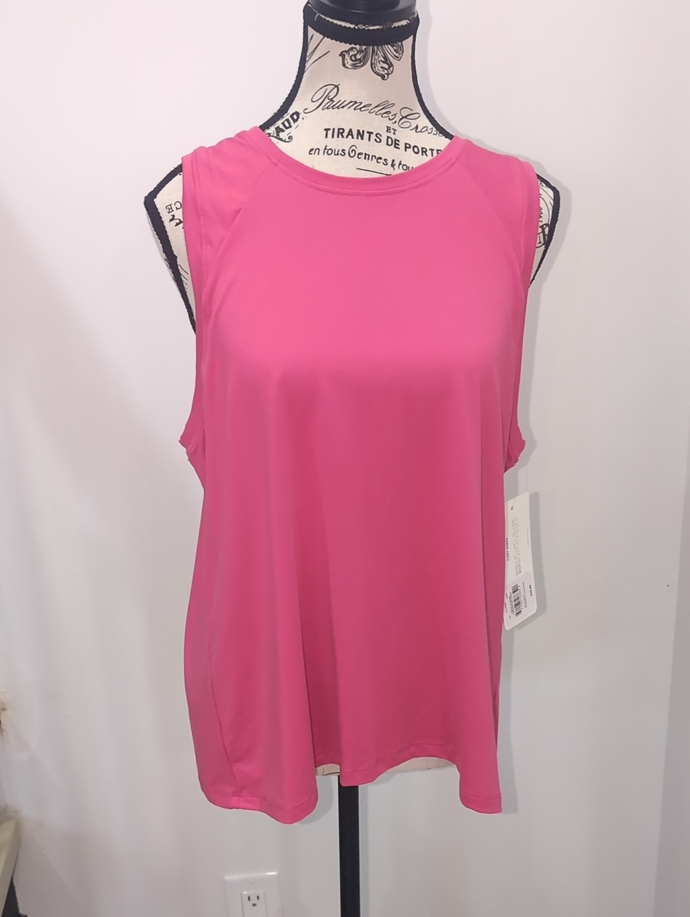 CORY VINES | Women's Pink Flowy Slit Back Athletic  Tank Top